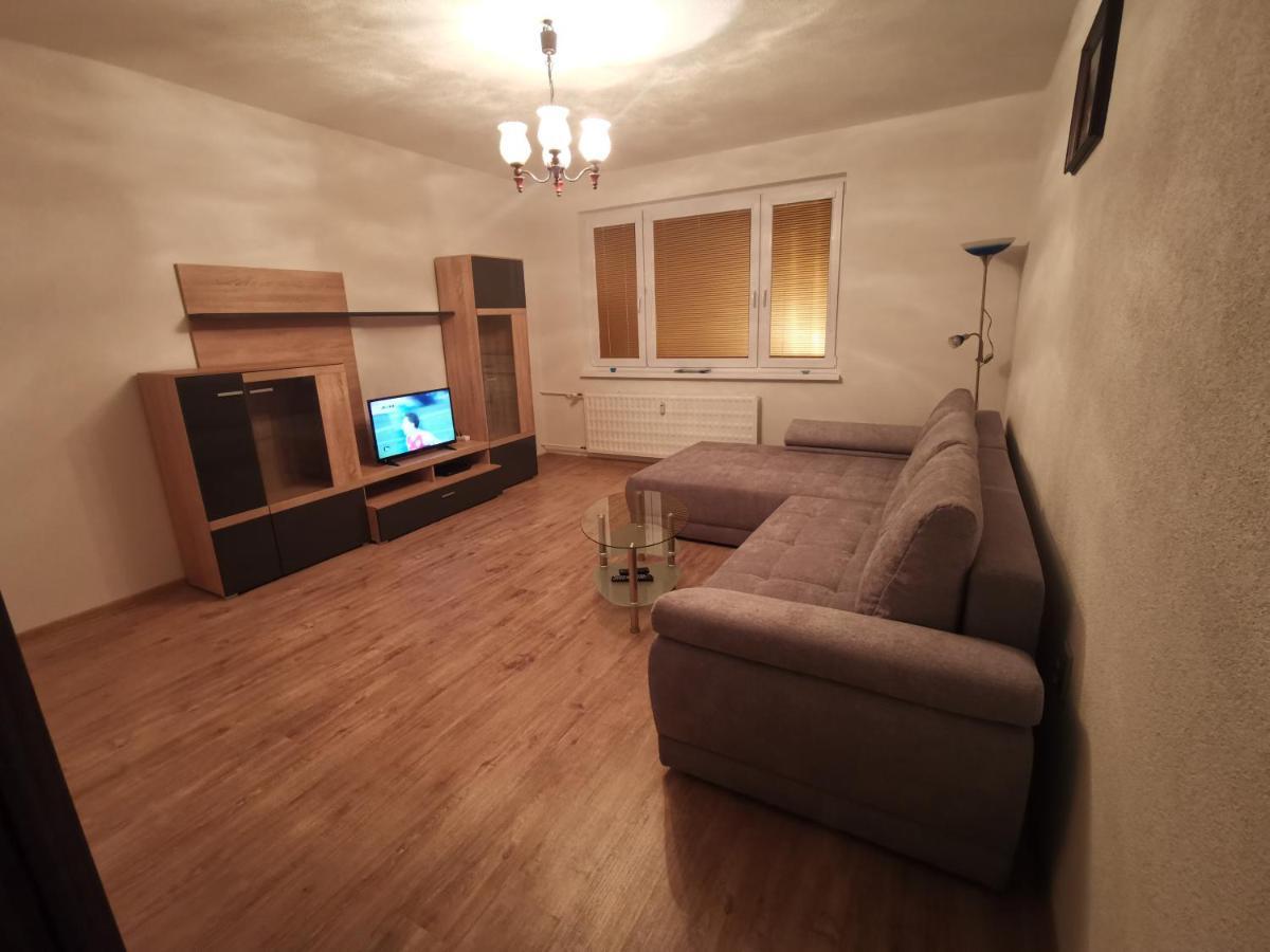 Apartman Anro Kanianka Exterior foto